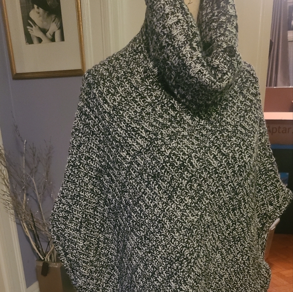 NEW WIDE TURTLENECK SLEEVELESS SWEATER/VEST size small hpπ₯π₯π₯ - Picture 6 of 6